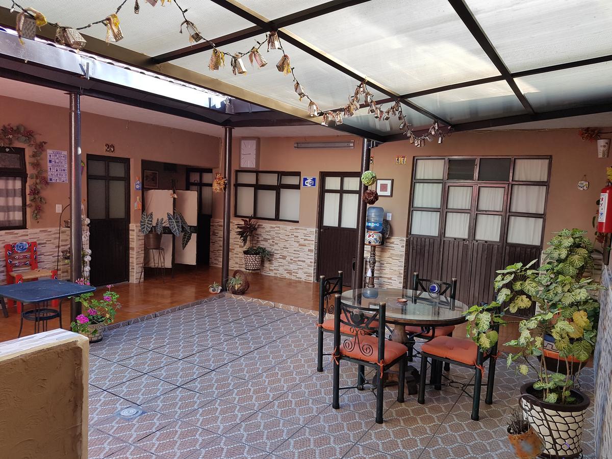 Hotel Nuevo Cupatitzio Uruapan  外观 照片